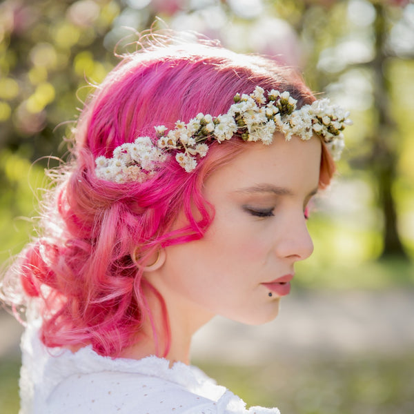 Preserved bridal hair wreath Natural dried flowers ivory hair crown Wedding beige flower wreath Flower jewellery Ivory wedding Magaela