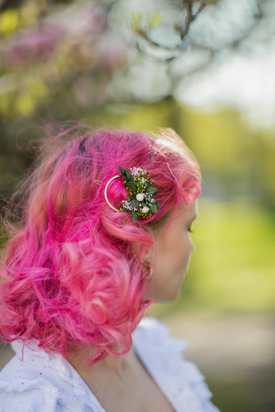 Greenery flower hair clip Bridal hair clasp Snap clip for flower girl Green and white headpiece Back to school Customisable Wedding 2021