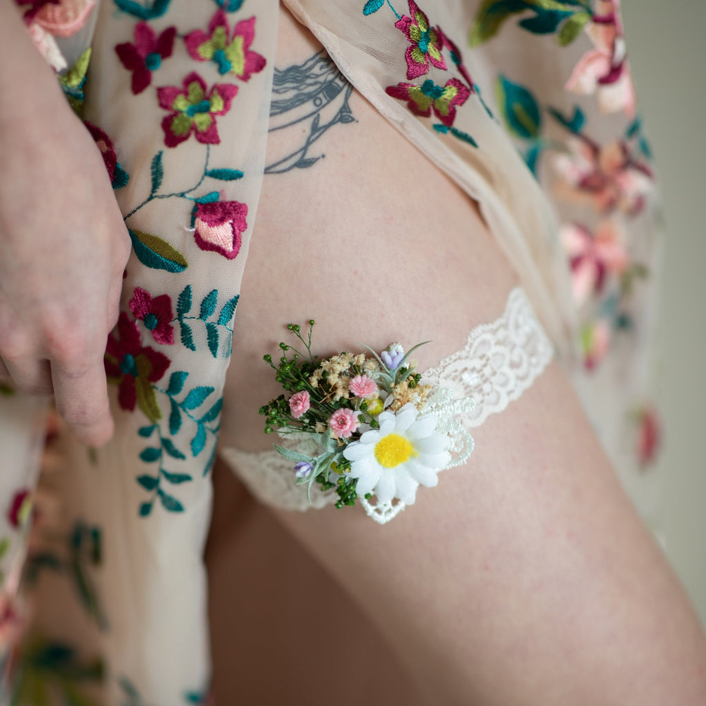 Wedding Garter Romantic white garter Wedding accessories Flower Garter –  magaela