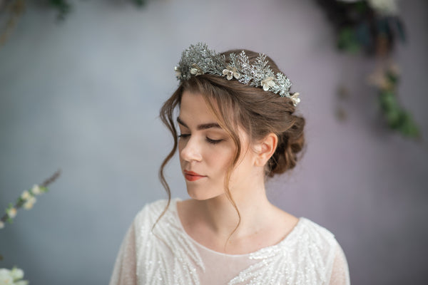 Elegant silver flower hair crown