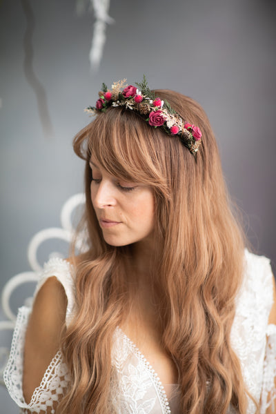 Burgundy winter headband with pine cones